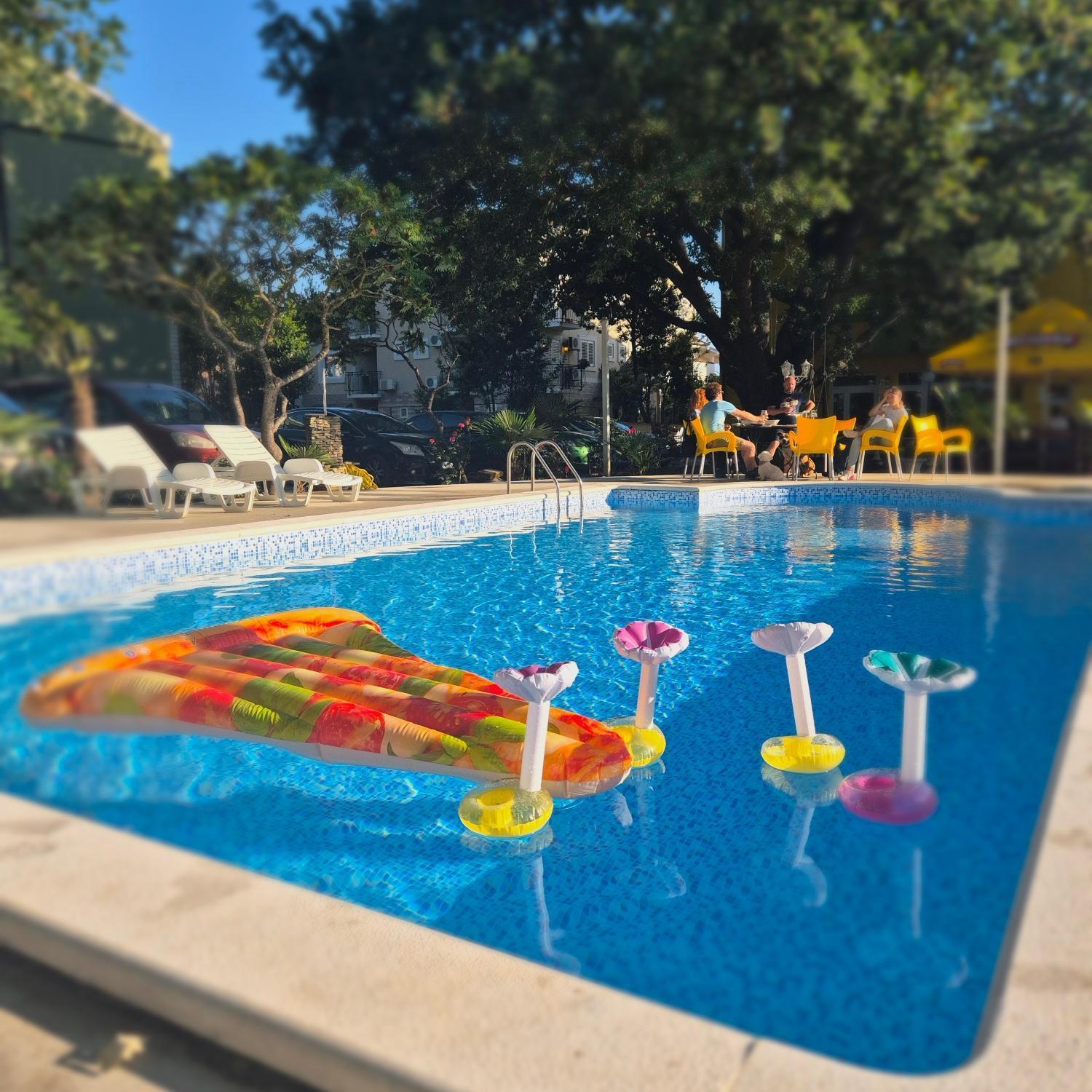 Biergarten Μεντουλίν Εξωτερικό φωτογραφία